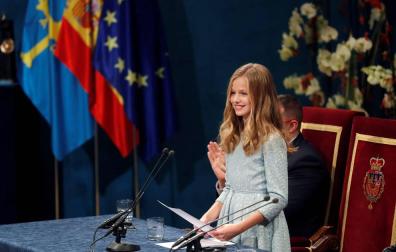 La princesa se compromete a "servir a España" con "entrega y esfuerzo"