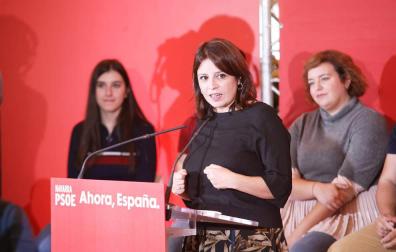 Lastra pide a Casado que se ponga "al lado del Gobierno en Cataluña"