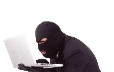 Policía Foral investiga 700 delitos informáticos, la mayoría estafas