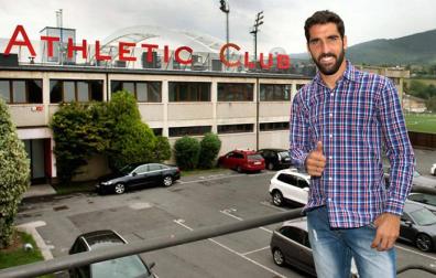 Raúl García ficha por el Athletic.