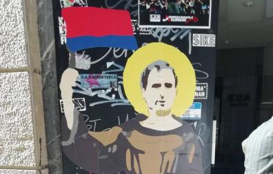 El Jagobismo encuentra su imagen en la calle Chapitela
