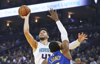 Wily Hernangómez bate su marca anotadora en la NBA