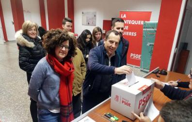 La militancia del PSOE avala la coalición con Podemos con un 87% de los votos