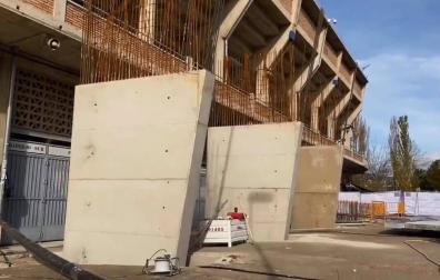 Se levantan los nuevos pilares de El Sadar