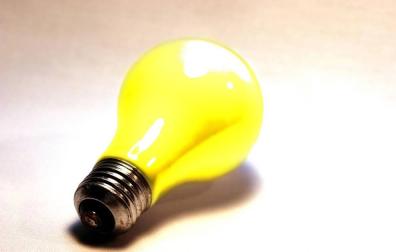 Irache critica encarecimientos en los contratos de la luz de hasta 200 euros anuales