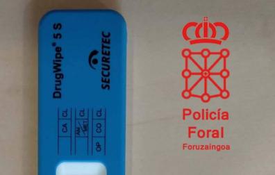 Choca contra un camión en la A-1 en Alsasua y da positivo en alcohol y cocaína