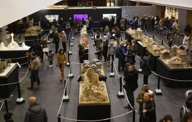 1.668 visitas a los belenes de Pamplona el primer día