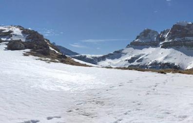 Rescatado un esquiador de Pamplona en el Pirineo de Huesca