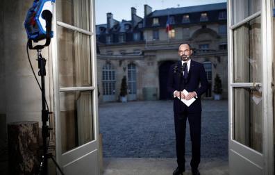 El Gobierno francés promete concesiones para frenar las protestas