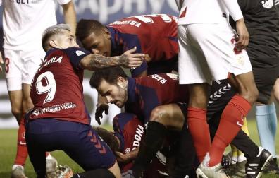 Marc Cardona, trasladado al hospital tras un fuerte golpe en la cabeza