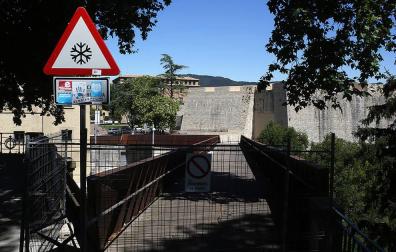 La pasarela del Labrit continúa cerrada desde comienzos de julio