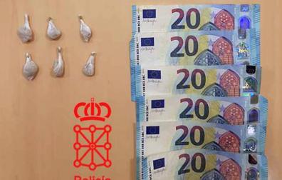 foto de Bolsitas de heroína incautadas a un detenido en Pamplona