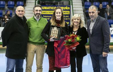 Homenaje en Pamplona a Nerea Pena por el Mundial