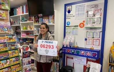 El 6.293, segundo quinto premio, deja 132.000 euros entre Pamplona y Tudela