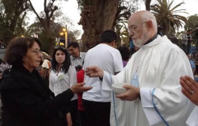El navarro Celestino Aós fue ordenado obispo este sábado antes unas 2.000 personas en Copiapó.