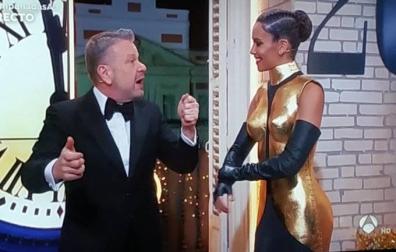 Los memes del vestido de Cristina Pedroche arrasan en Internet