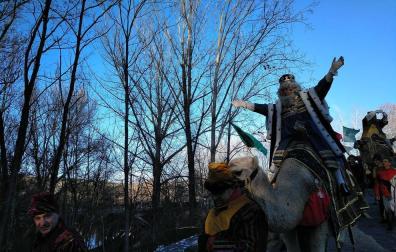 Fotos de la llegada de los Reyes Magos a Pamplona y de la cabalgata