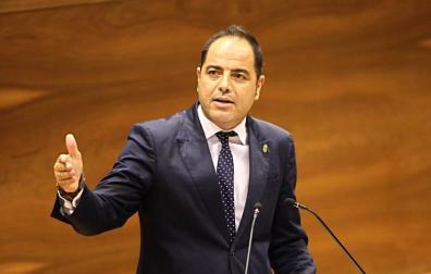 Ramón Alzórriz, durante su intervención al pleno de investidura de María Chivite.