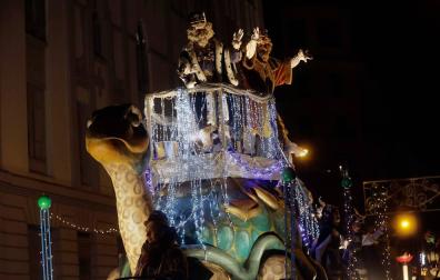 Imágenes de la cabalgata de Reyes de Pamplona