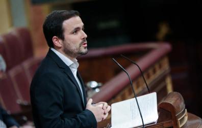 El coordinador federal de Izquierda Unida (IU), Alberto Garzón, en la tribuna del Congreso de los Diputados