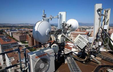 Conexión de 100Mbps y cobertura 5G en toda Navarra para 2030