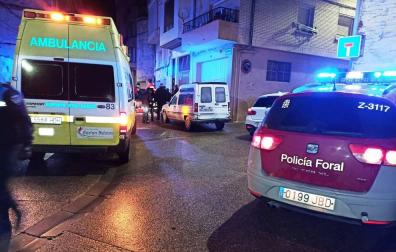 Policía Foral atiende a una persona desvanecida en Peralta