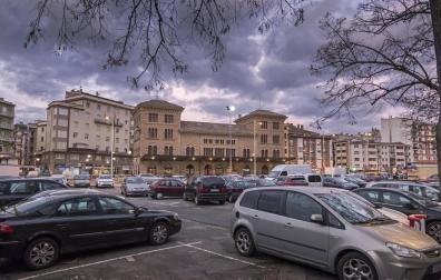 Sufre una cuchillada en Estella en una discusión por un aparcamiento