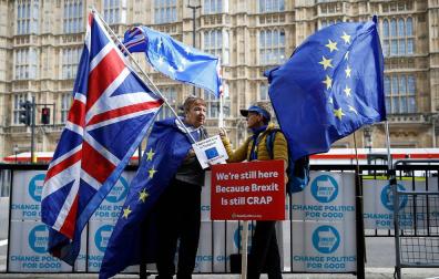 La UE y el Reino Unido logran un acuerdo para el "brexit"