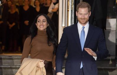 Enrique y Meghan darán un "paso atrás" como miembros de la realeza británica