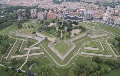 Con el lema 'Pamplona es mucho más' la ciudad potencia también sus murallas