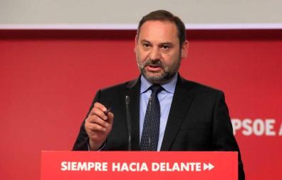 El secretario de Organización del PSOE y ministro de Fomento en funciones, José Luis Ábalos.