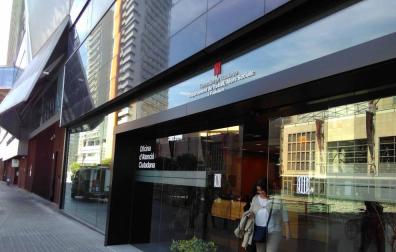 El paro baja en 123.600 personas en el segundo trimestre y la tasa queda en el 14%