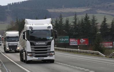 Ezcabarte cuestiona la solución que se plantea para la N-121-A en su término