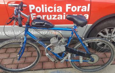 Detenido en Noáin por circular con una bici con motor de fabricación casera