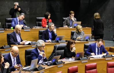 Rechazada una moción de Navarra Suma para que la Guardia Civil siga en las carreteras