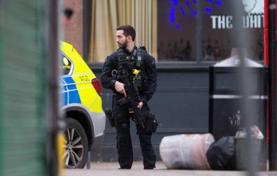 Varios acuchillados y un muerto en Londres por un incidente "terrorista"