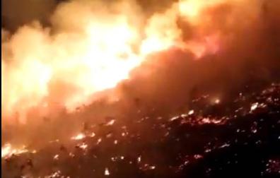 Incendio provocado por la caída de un cable de repetidor en Leitza