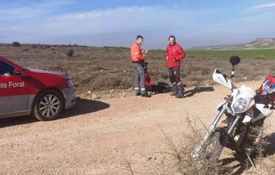 La Policía Foral atiende a un motorista herido en un accidente en Las Bardenas