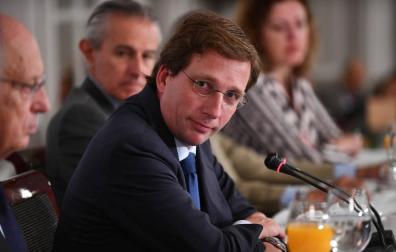 Almeida anuncia que peatonalizará "definitivamente" la Puerta del Sol de Madrid