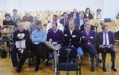 Los acusados del Caso Osasuna, durante la presentación de conclusiones