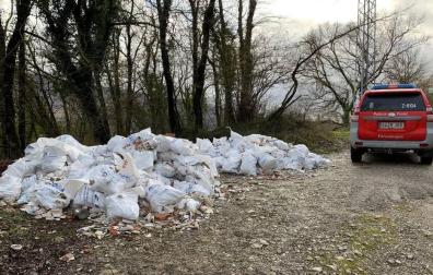 Denunciada una empresa de Pamplona por vertido ilegal en el paraje de Olazagutía