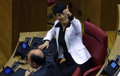 Chivite logra la aprobación de sus presupuestos con la abstención de Bildu e I-E