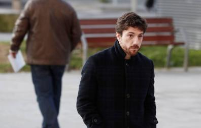 Sisi, a su llegada a la Audiencia.