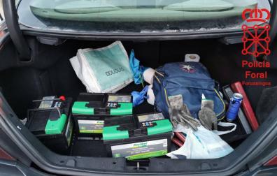 Las baterías robadas fueron encontradas en el maletero del coche
