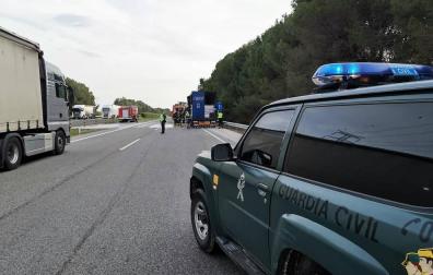 Incendio en el remolque de un camión en la AP15 sin heridos