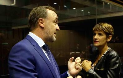 Los pactos de Chivite, bajo la lupa nacional