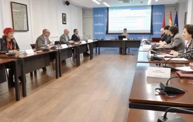 El Gobierno de Navarra ultima un primer paquete de medidas por el coronavirus