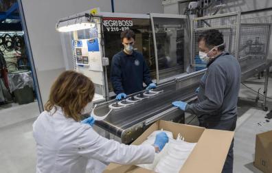 Mecacontrol Cascante prevé fabricar 3.300 pantallas de protección al día