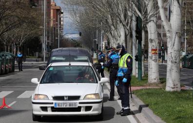 22 propuestas de sanción en un día por incumplir el estado de alarma en Pamplona