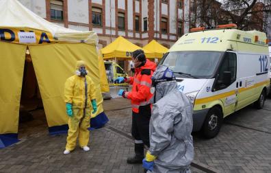 Trasera de Urgencias del CHN.